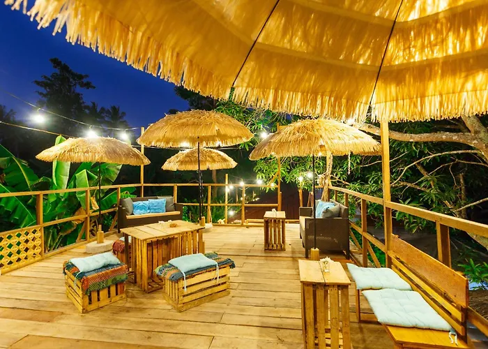 Resort Camotes-hidden-huts San Francisco (Cebu)
